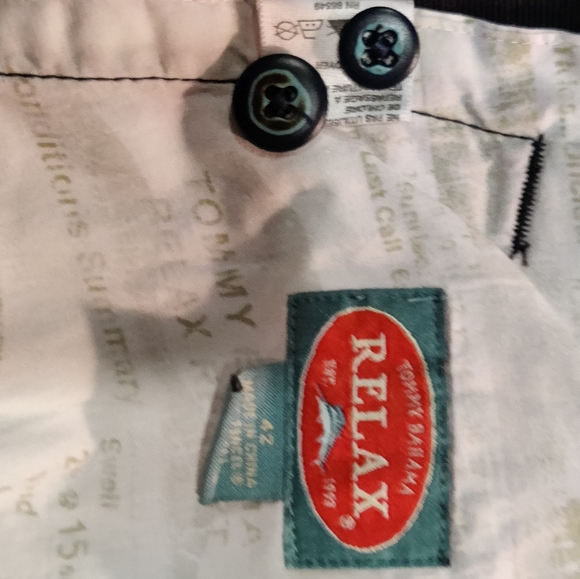 Tommy Bahama Relax Shorts 42 Waist - Picture 4 of 16